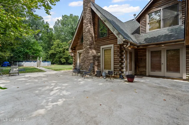 $300,000 | 721 Brownlee Road, Sarah, MS 38665