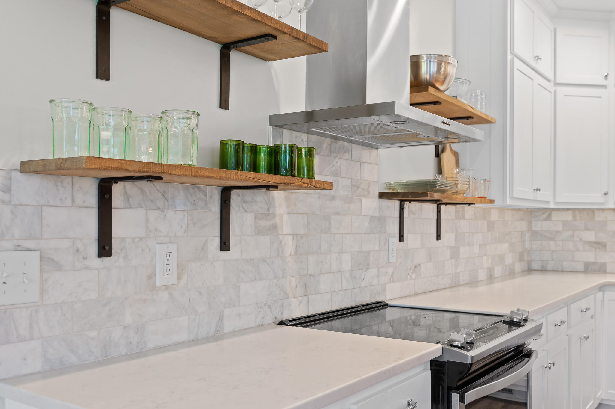 7428 Sawyer Road Signal Mountain, TN 37377 - Photo 12 of 47 Kitchen