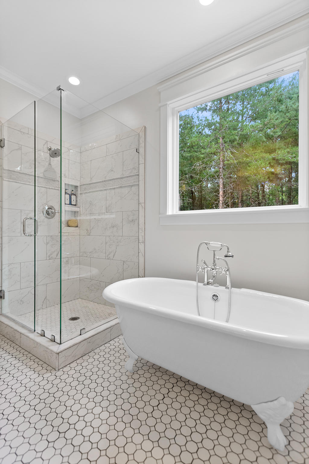 7428 Sawyer Road Signal Mountain, TN 37377 - Photo 24 of 47 Master bath
