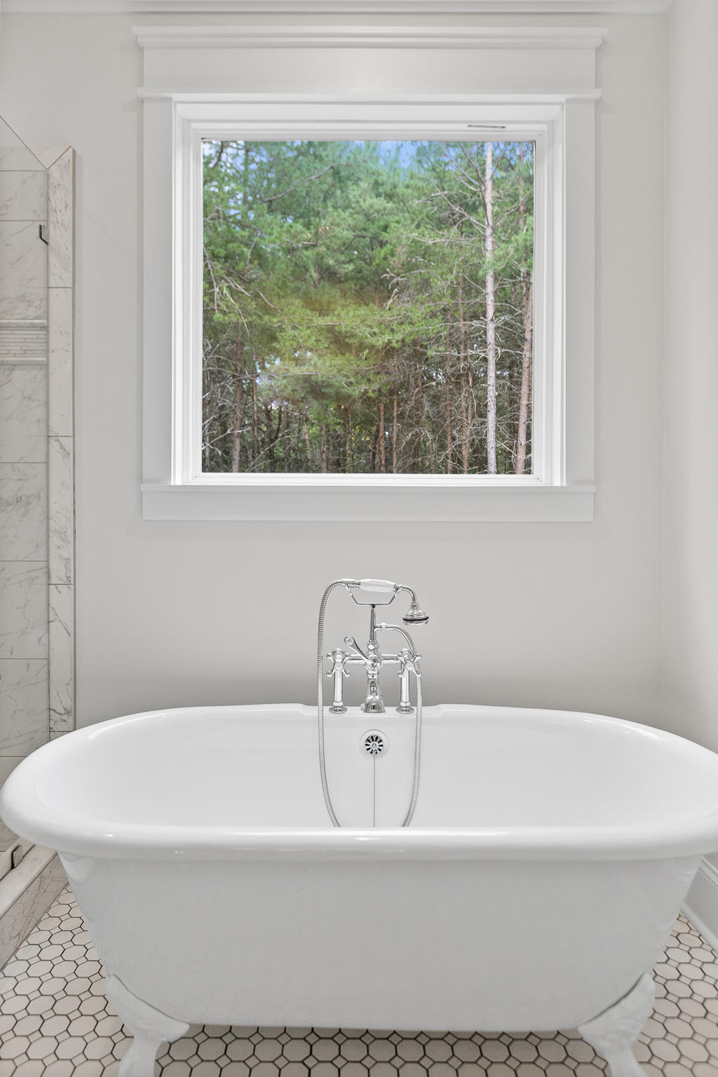 7428 Sawyer Road Signal Mountain, TN 37377 - Photo 25 of 47 Master bath