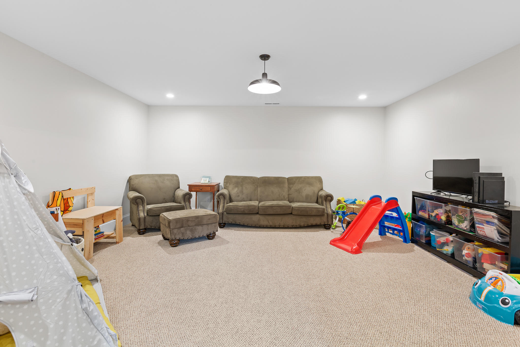7428 Sawyer Road Signal Mountain, TN 37377 - Photo 34 of 47 Bonus room 1