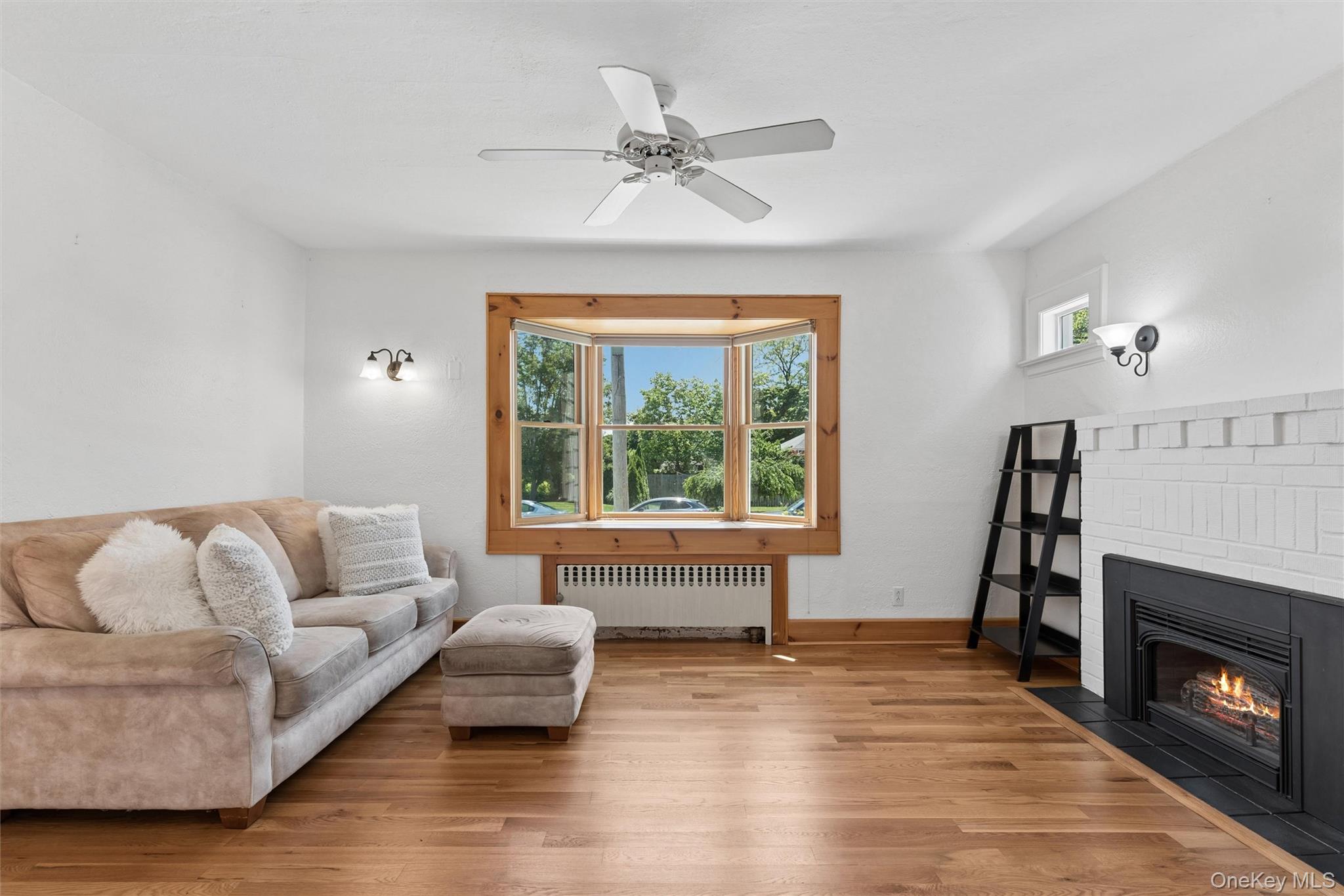 1749 Commonwealth Avenue Merrick, NY 11566 - Photo 6 of 32