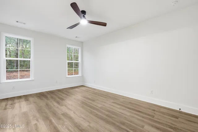 $535,000 | 579 Sams Point Road, Beaufort, SC 29907