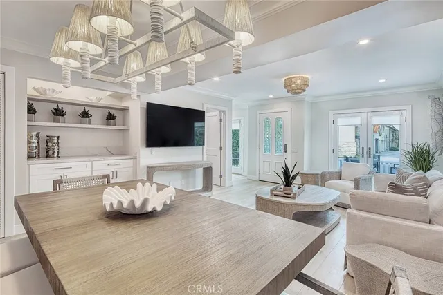 $7,995 | 410 Acacia Avenue, Corona del Mar, CA 92625