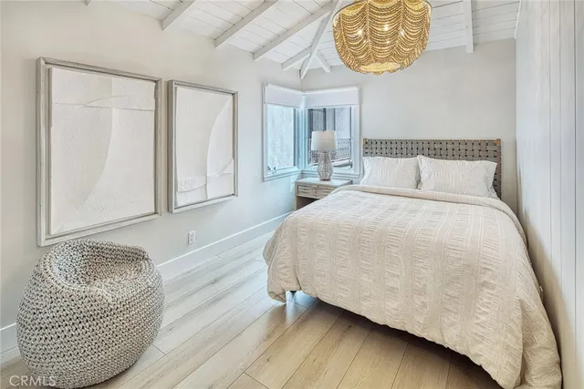 $7,995 | 410 Acacia Avenue, Corona del Mar, CA 92625