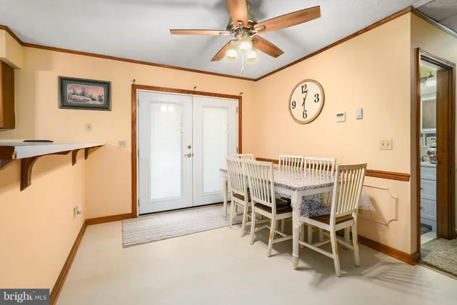 a view of a hallway with elevator