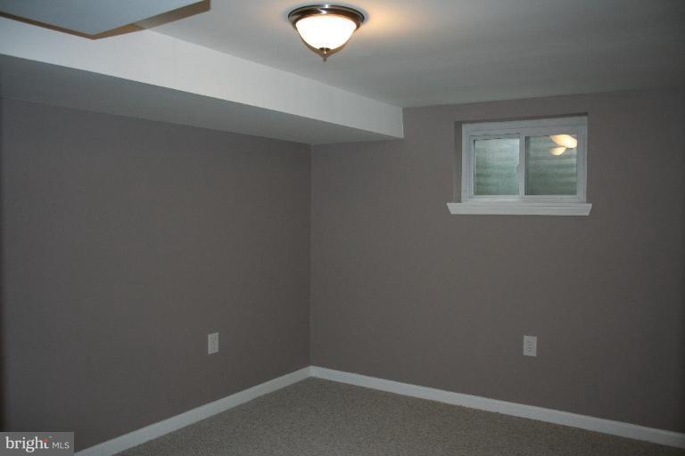 205 Hamilton Avenue Silver Spring, MD 20901 - Photo 17 of 18 Bedroom #3