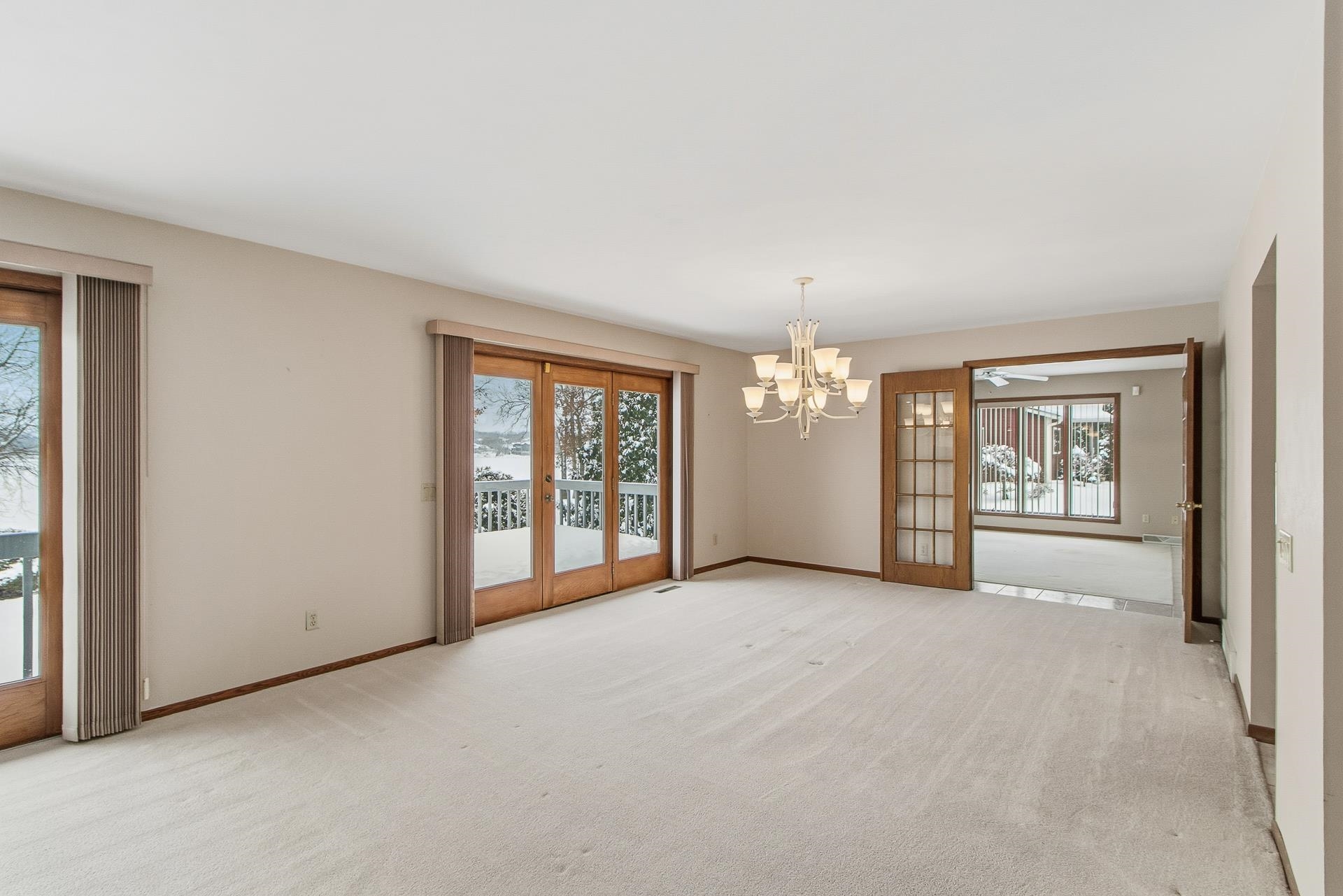 E12805 West Point Drive Merrimac, WI 53561 - Photo 4 of 43