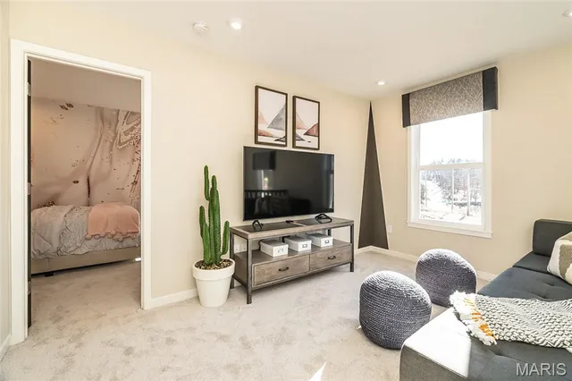 $425,900 | 303 Allison Court, Arnold, MO 63010