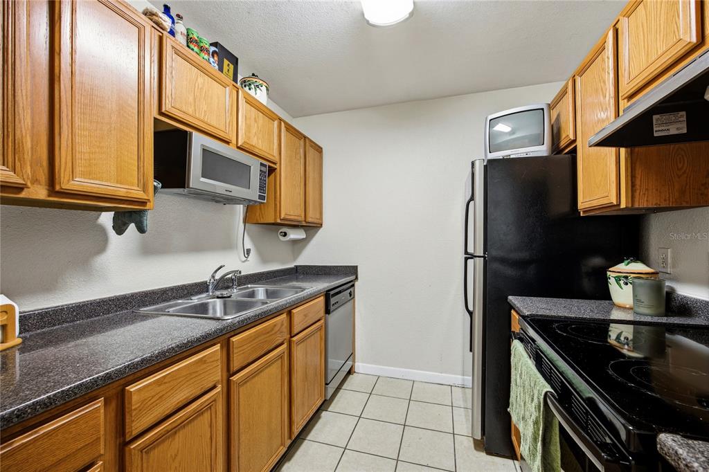 507 Northwest 39th Road, Unit 114 Gainesville, FL 32607 - Photo 12 of 41
