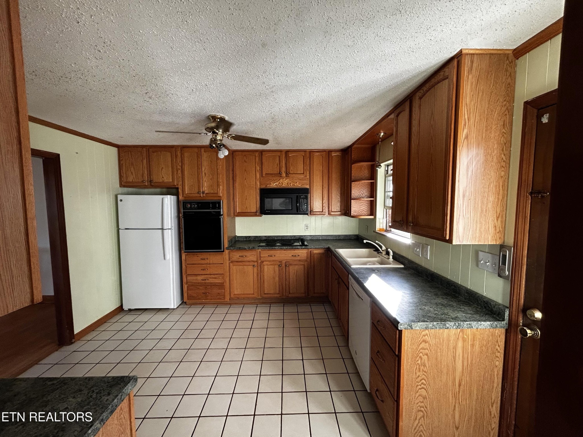 213 Anderson Road Sweetwater, TN 37874 - Photo 14 of 30 Gallery Image 14