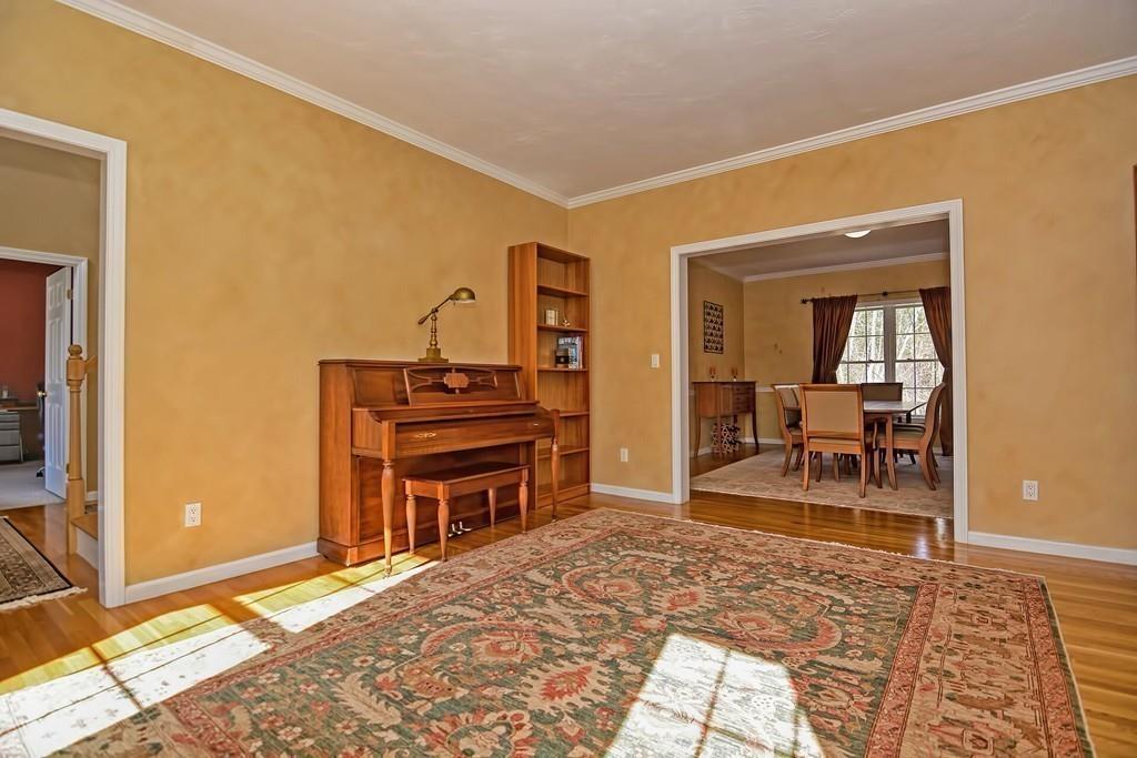 8 Glenview Road Sharon, MA 02067 - Photo 18 of 38 Gallery Image 18