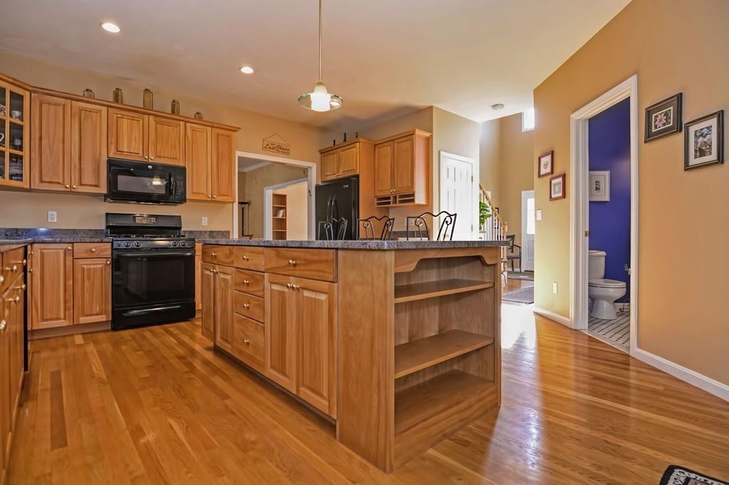 8 Glenview Road Sharon, MA 02067 - Photo 6 of 38 Gallery Image 6