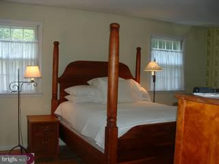 1712 Aidenn Lair Road Dresher, PA 19025 - Photo 5 of 6 Gallery Image 5