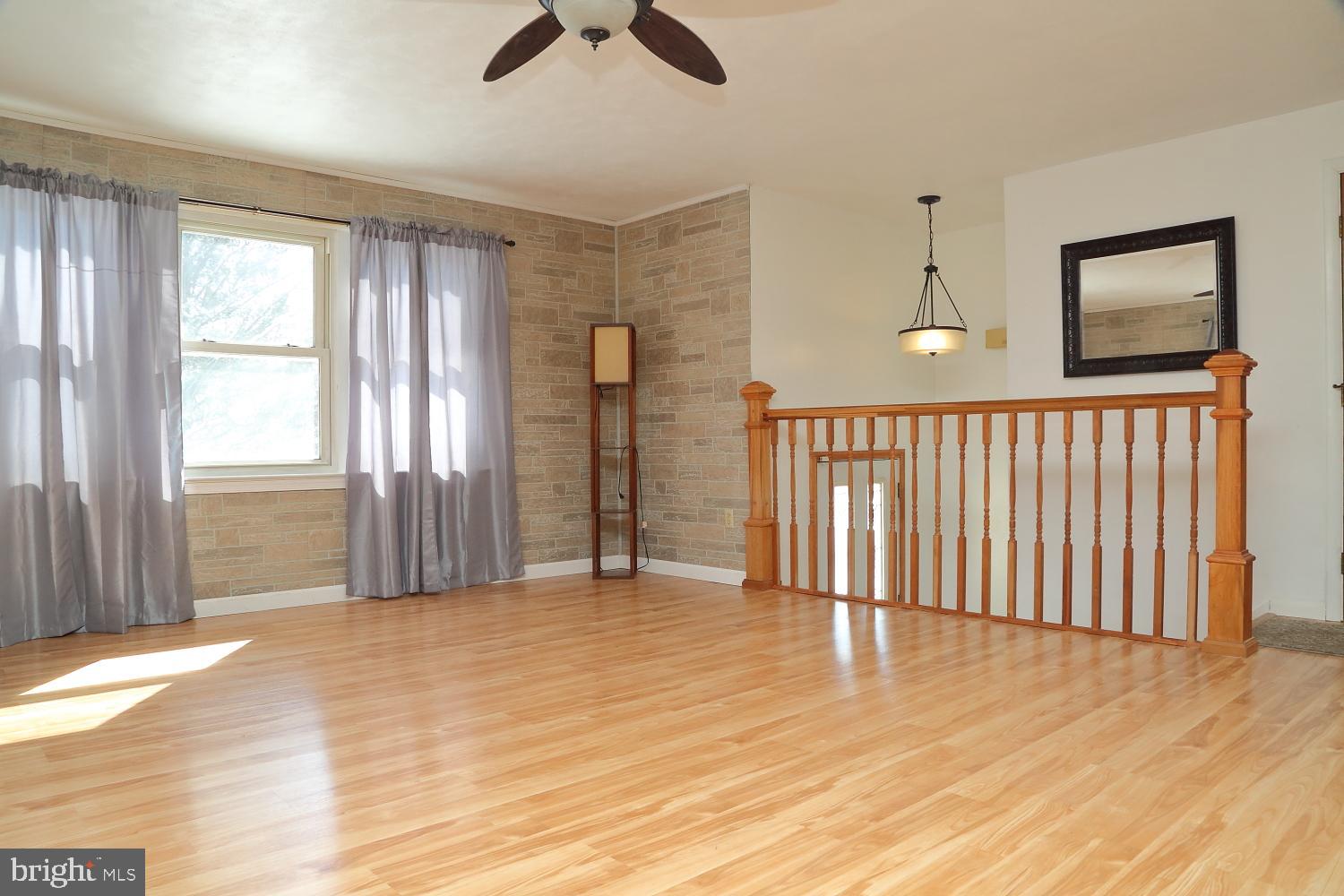 443 Aberdeen Road Elizabethtown, PA 17022 - Photo 17 of 28 Gallery Image 17