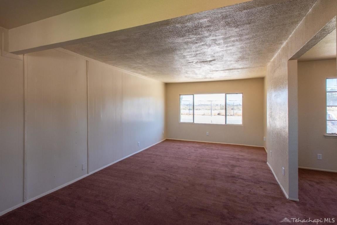 1822 Barstow Road Mojave, CA 93501 - Photo 5 of 18 Gallery Image 5