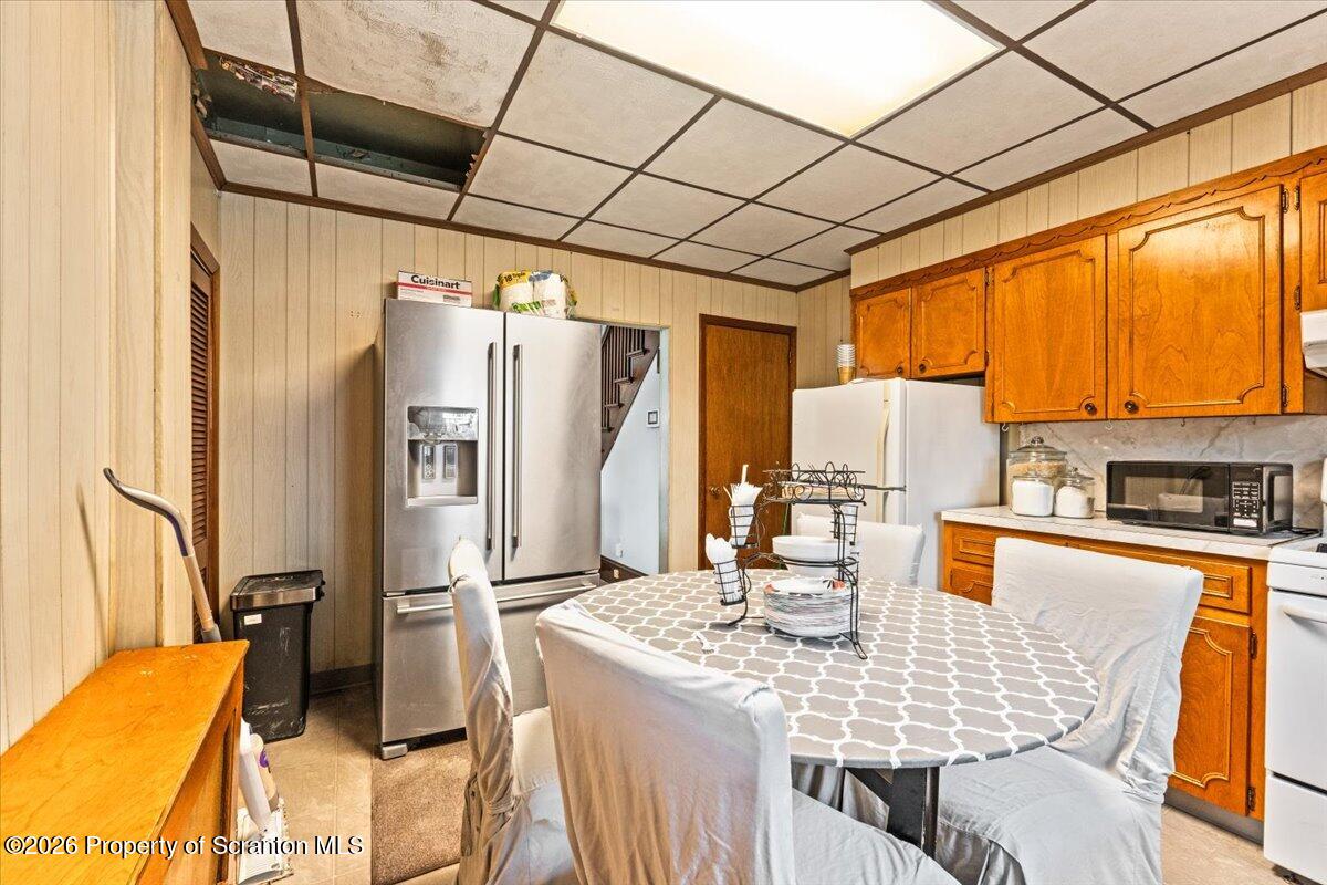 102 New York Street Scranton, PA 18509 - Photo 8 of 57 14-100 New York St