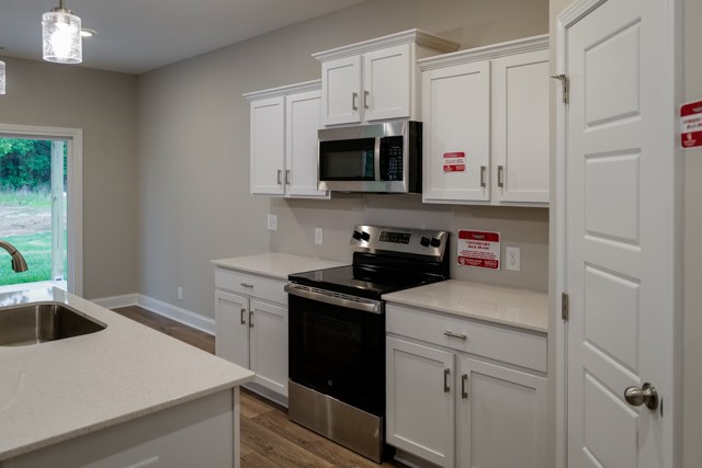 34 Cherry Road Clarksville, TN 37042 - Photo 7 of 29 Gallery Image 7