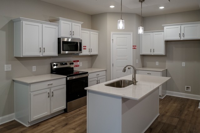 34 Cherry Road Clarksville, TN 37042 - Photo 8 of 29 Gallery Image 8