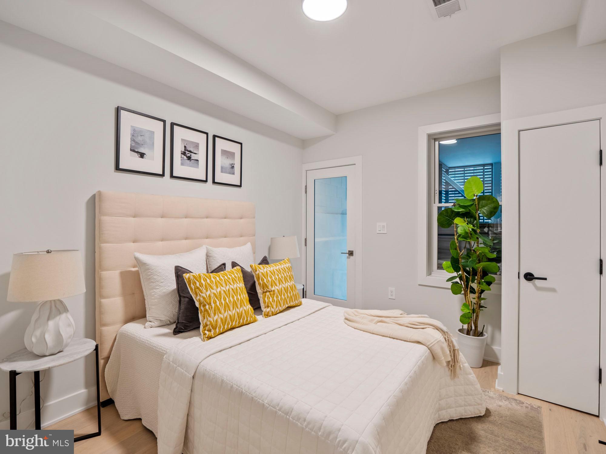 2466 Ontario Road Northwest, Unit T01 Washington, DC 20009 - Photo 15 of 18 Gallery Image 15