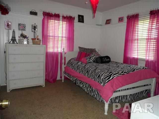 1914 California Road Pekin, IL 61554 - Photo 13 of 21 Gallery Image 13