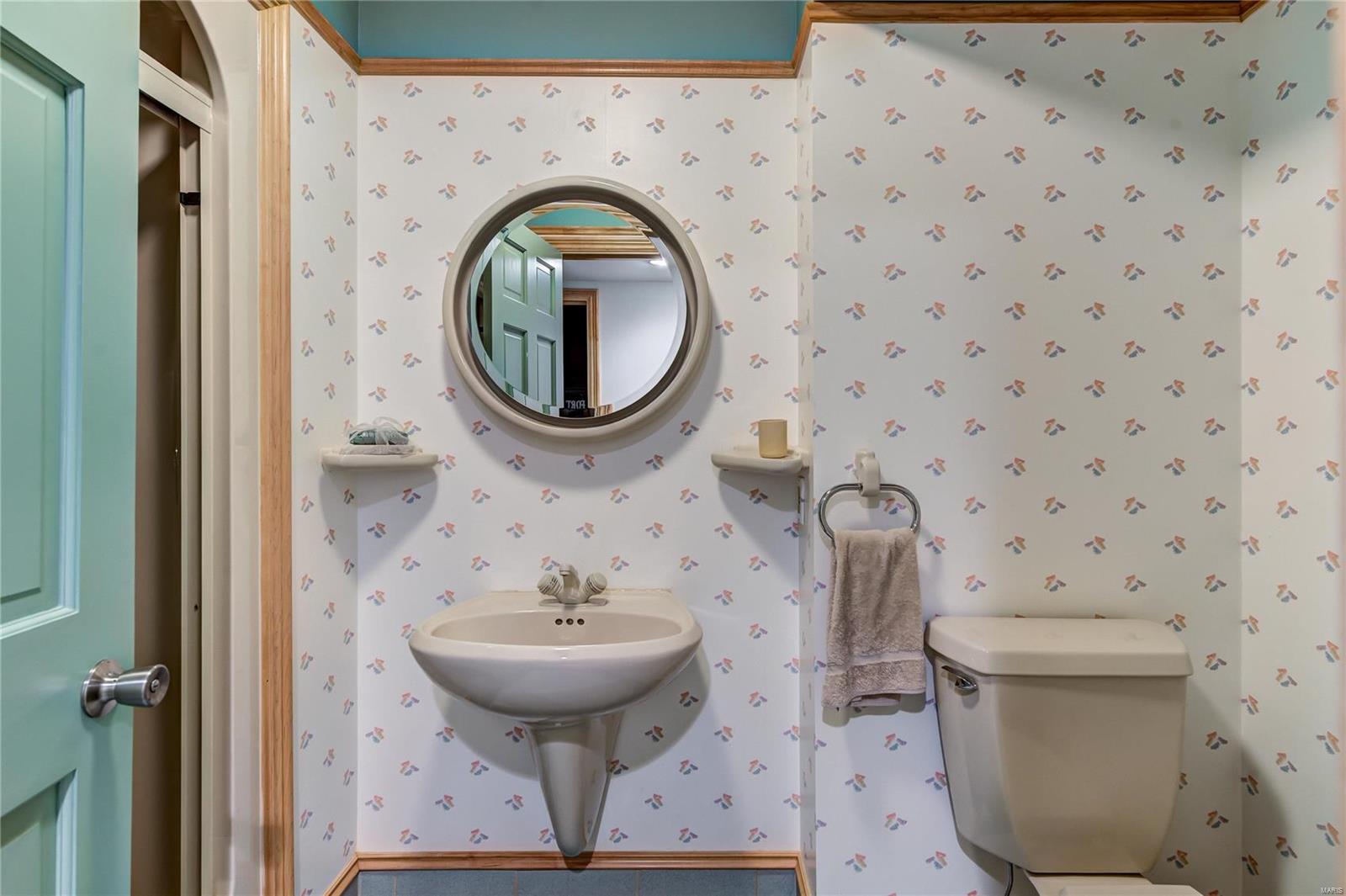 2009 Hunters Field Road Kirkwood, MO 63122 - Photo 41 of 49 Gallery Image 41