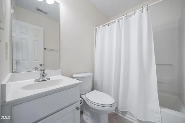 $2,100 | 448 Heritage Village Lane, Apex, NC 27502