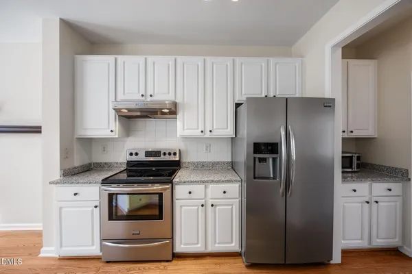 $2,100 | 448 Heritage Village Lane, Apex, NC 27502