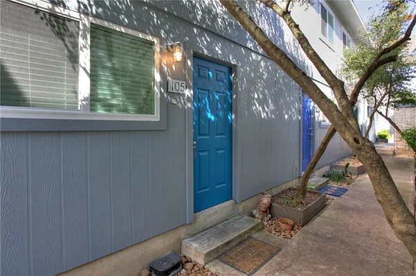 $1,095 | 816 West N Loop Boulevard, Unit 106, Austin, TX 78756