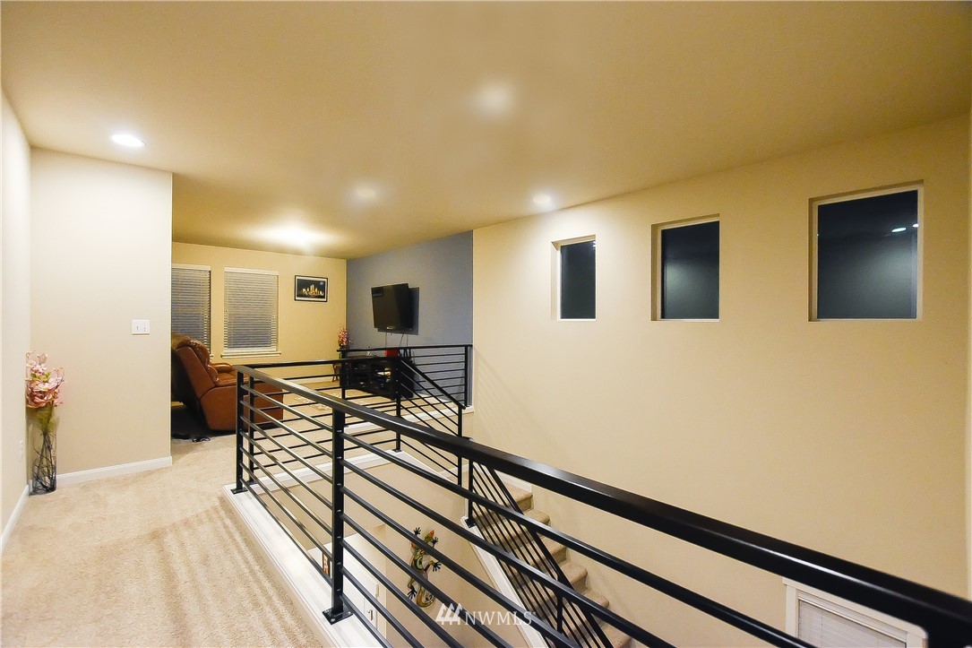 17812 36th Avenue Southeast, Unit 3021 Bothell, WA 98012 - Photo 10 of 25 Gallery Image 10