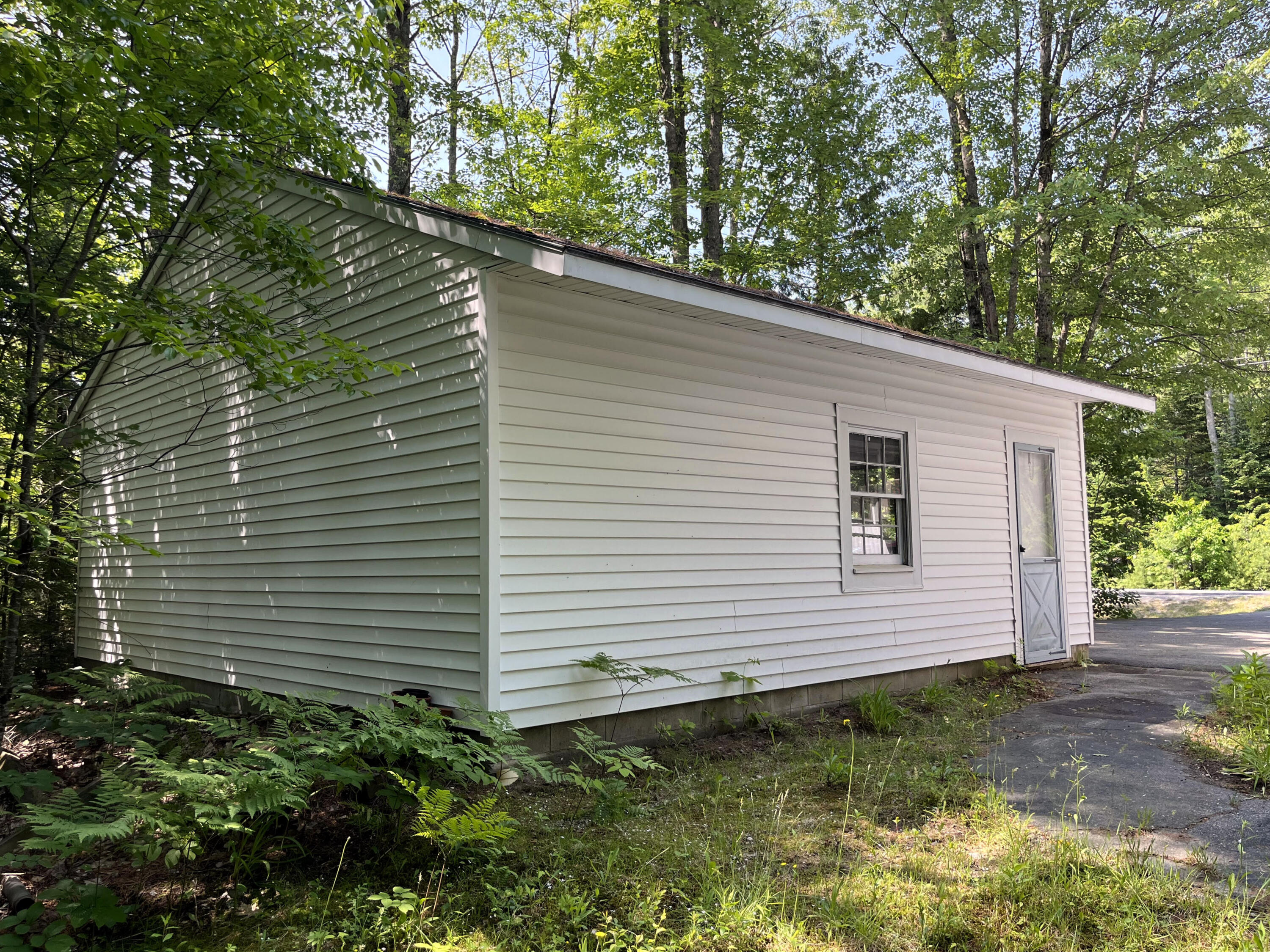 330 Beech Plains Road Buxton, ME 04093 - Photo 14 of 16 Exterior of garage