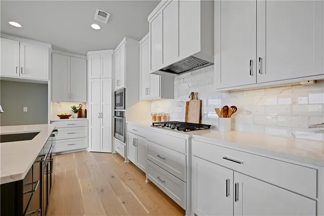 $820,000 | 16204 South Twilight Lane, Olathe, KS 66062