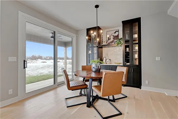 $820,000 | 16204 South Twilight Lane, Olathe, KS 66062