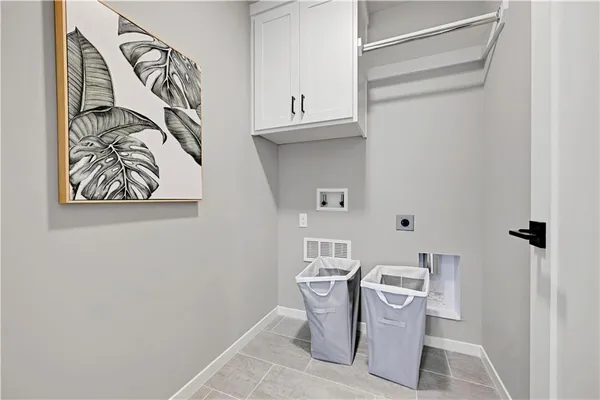 $820,000 | 16204 South Twilight Lane, Olathe, KS 66062