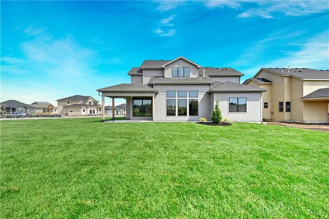 $820,000 | 16204 South Twilight Lane, Olathe, KS 66062