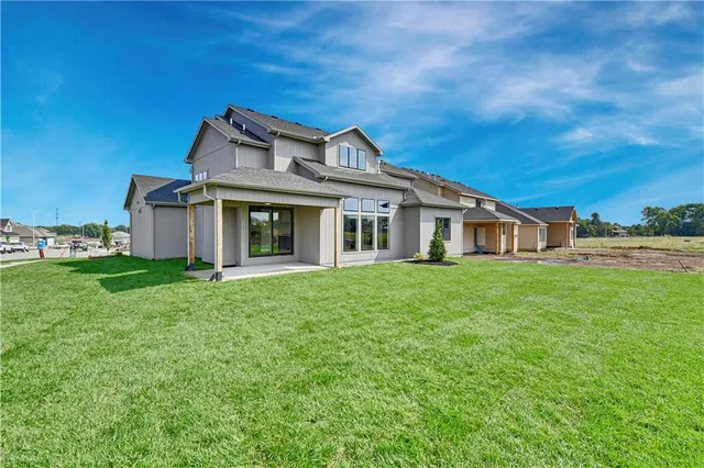 $820,000 | 16204 South Twilight Lane, Olathe, KS 66062