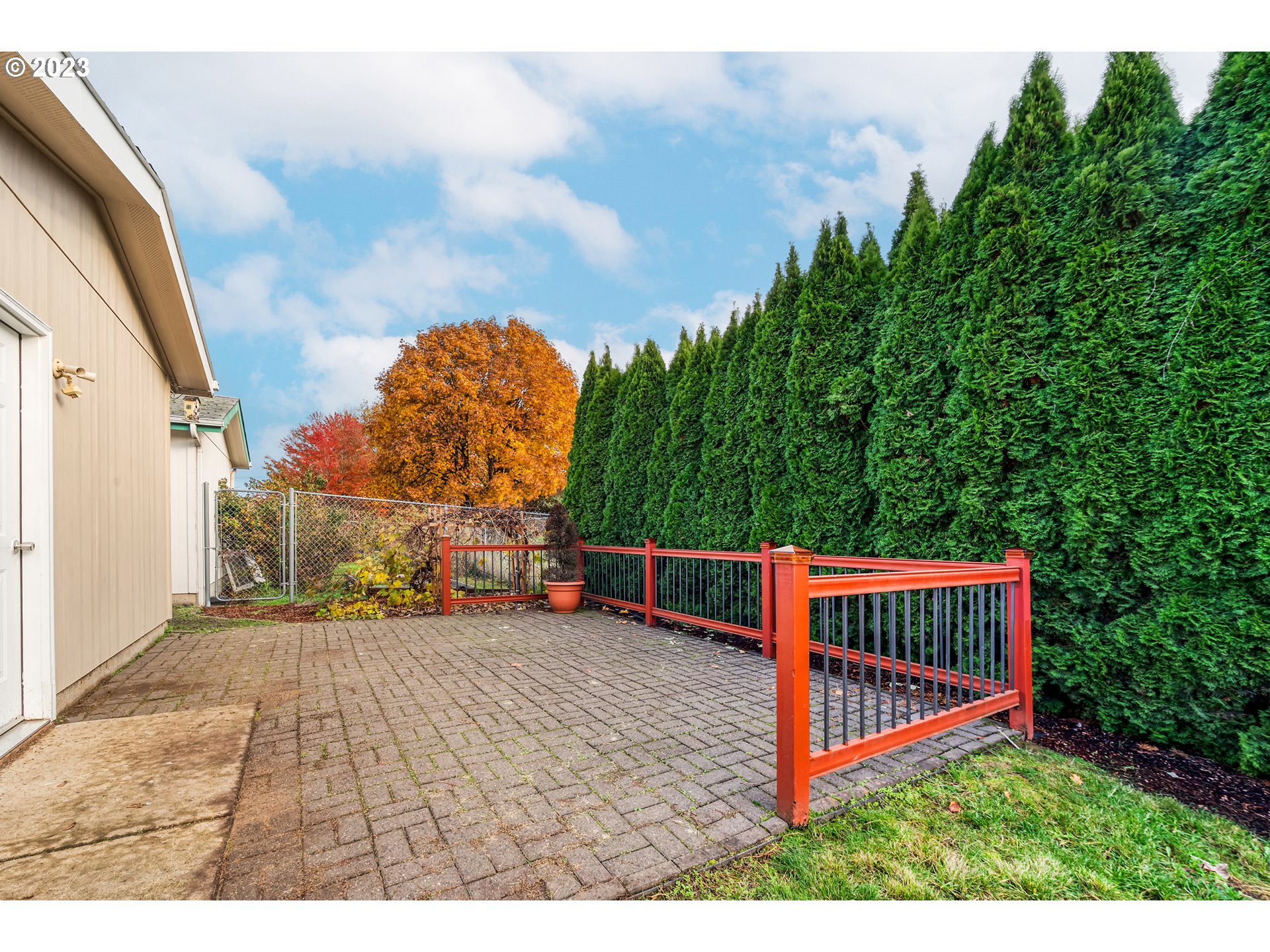 2601 Maia Loop Springfield, OR 97477 - Photo 26 of 29 a view of outdoor space and entertaining space