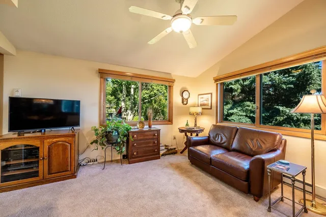 $422,000 | 607 Fullerton Avenue, Buffalo, WY 82834