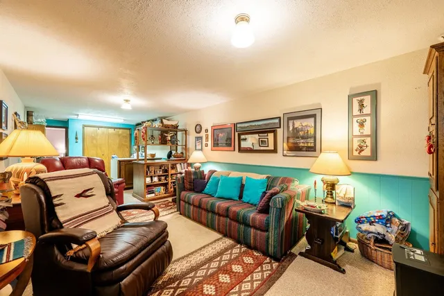 $422,000 | 607 Fullerton Avenue, Buffalo, WY 82834