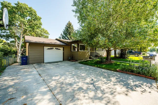 $422,000 | 607 Fullerton Avenue, Buffalo, WY 82834