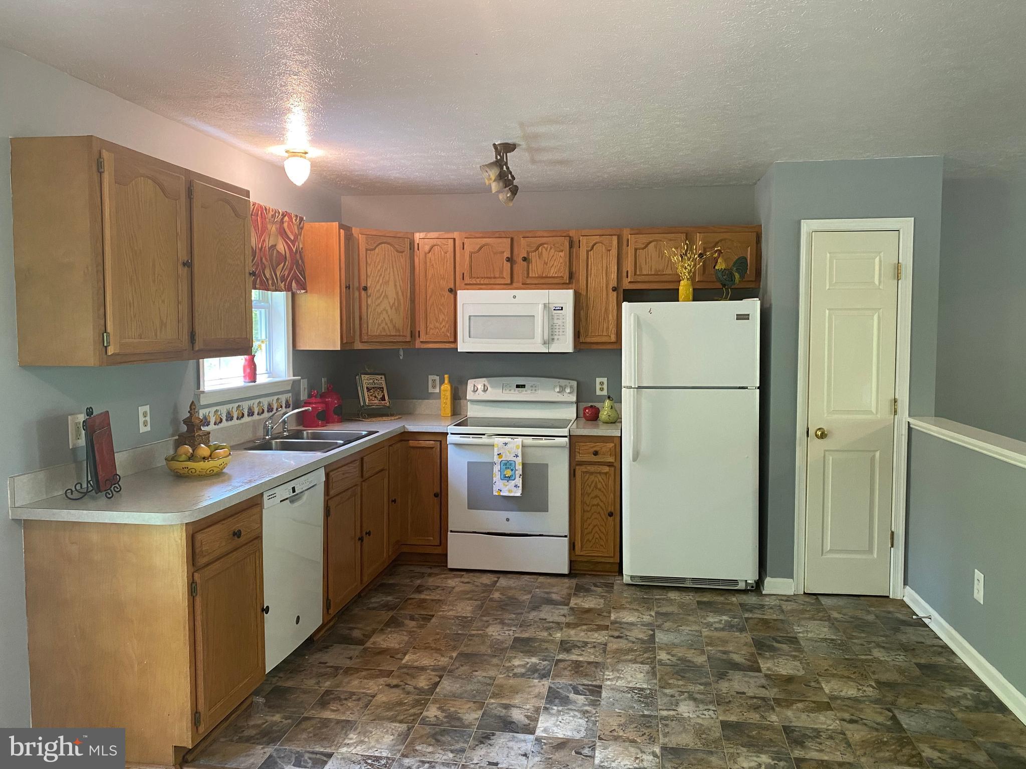 271 Cliff Road Linden, VA 22642 - Photo 12 of 26