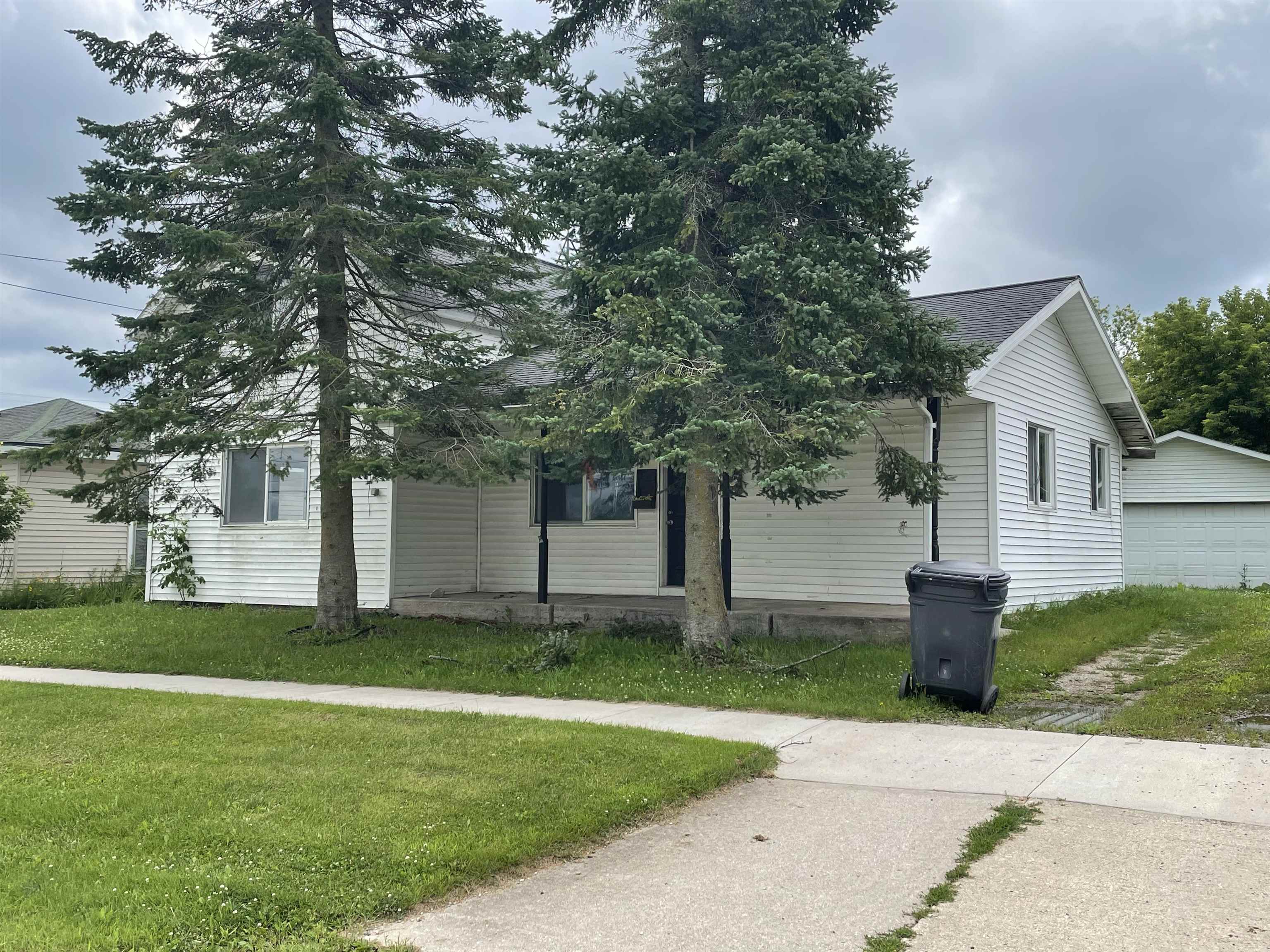 314 Harrison Road Prescott, MI 48756 - Photo 2 of 14
