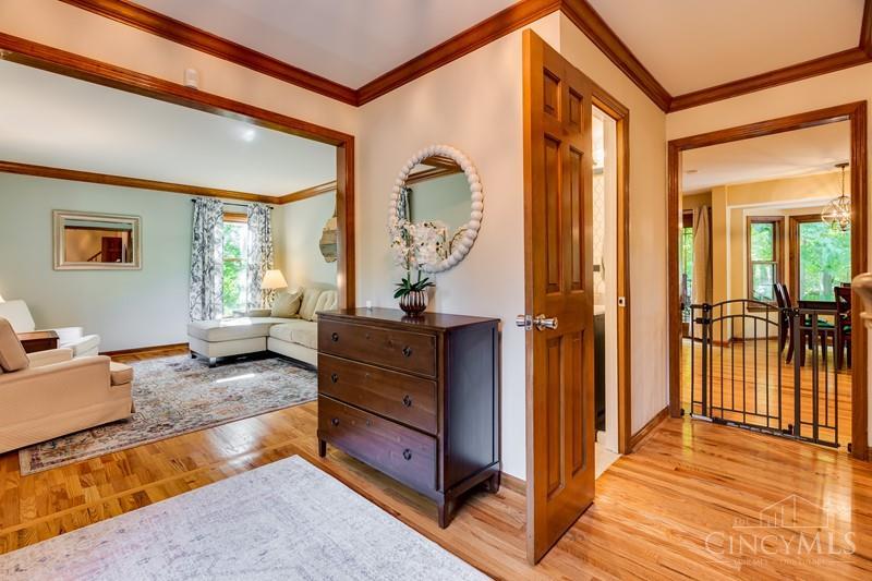 9207 Old Coach Road Cincinnati, OH 45249 - Photo 7 of 41
