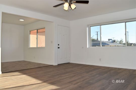 917 South McCall Street Ridgecrest, CA 93555 - Photo 5 of 25