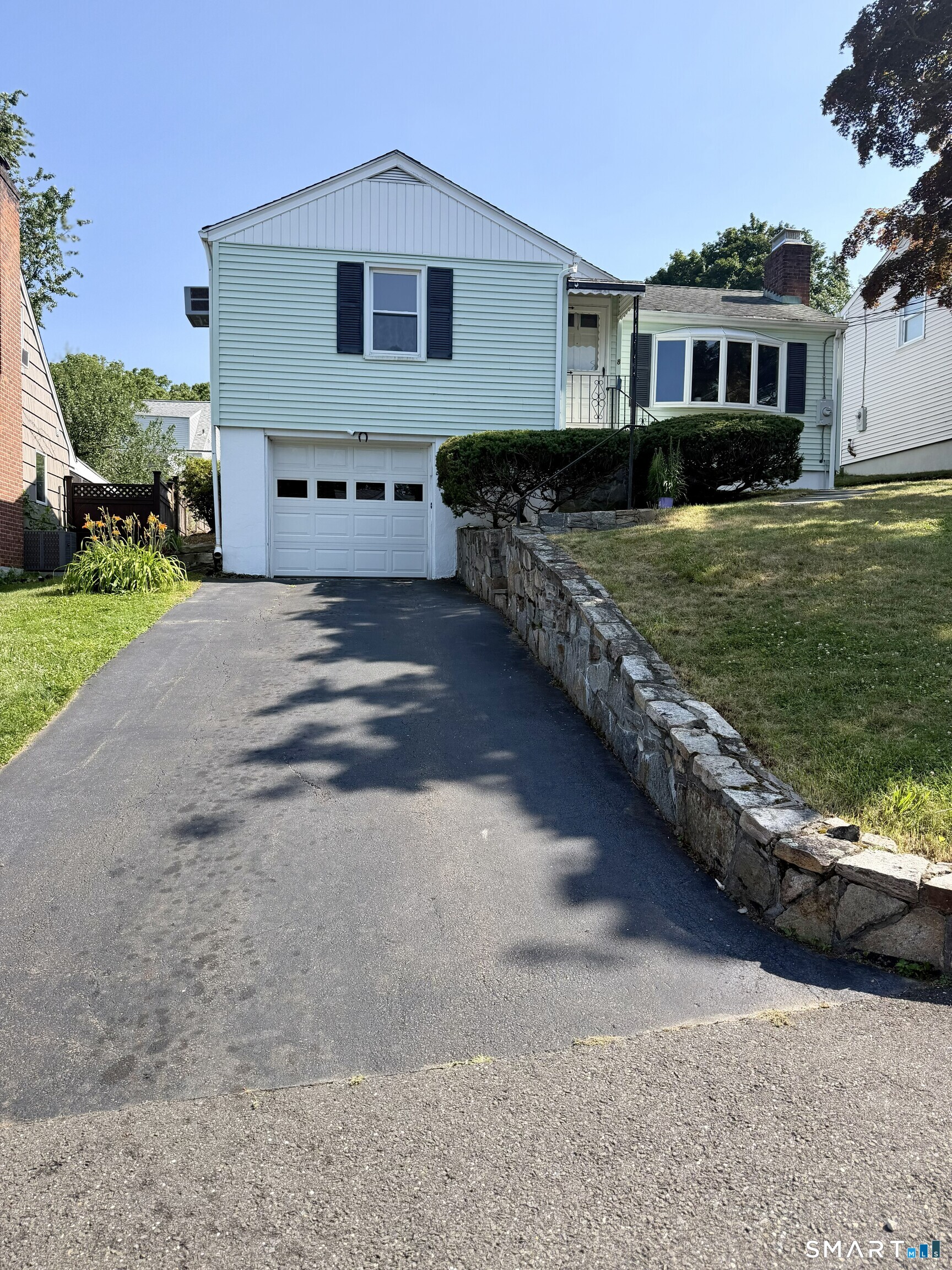 8 Rome Street Norwalk, CT 06851 - Photo 2 of 18