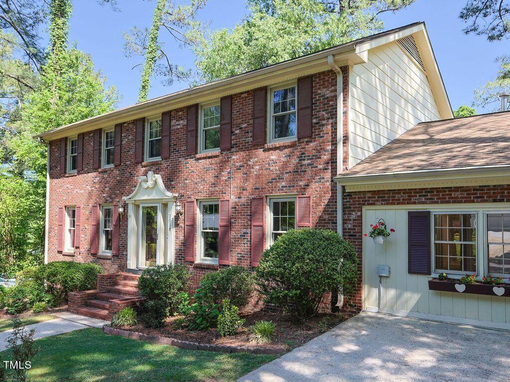1514 Shadowood Lane Raleigh, NC 27612 - Photo 3 of 85 s4