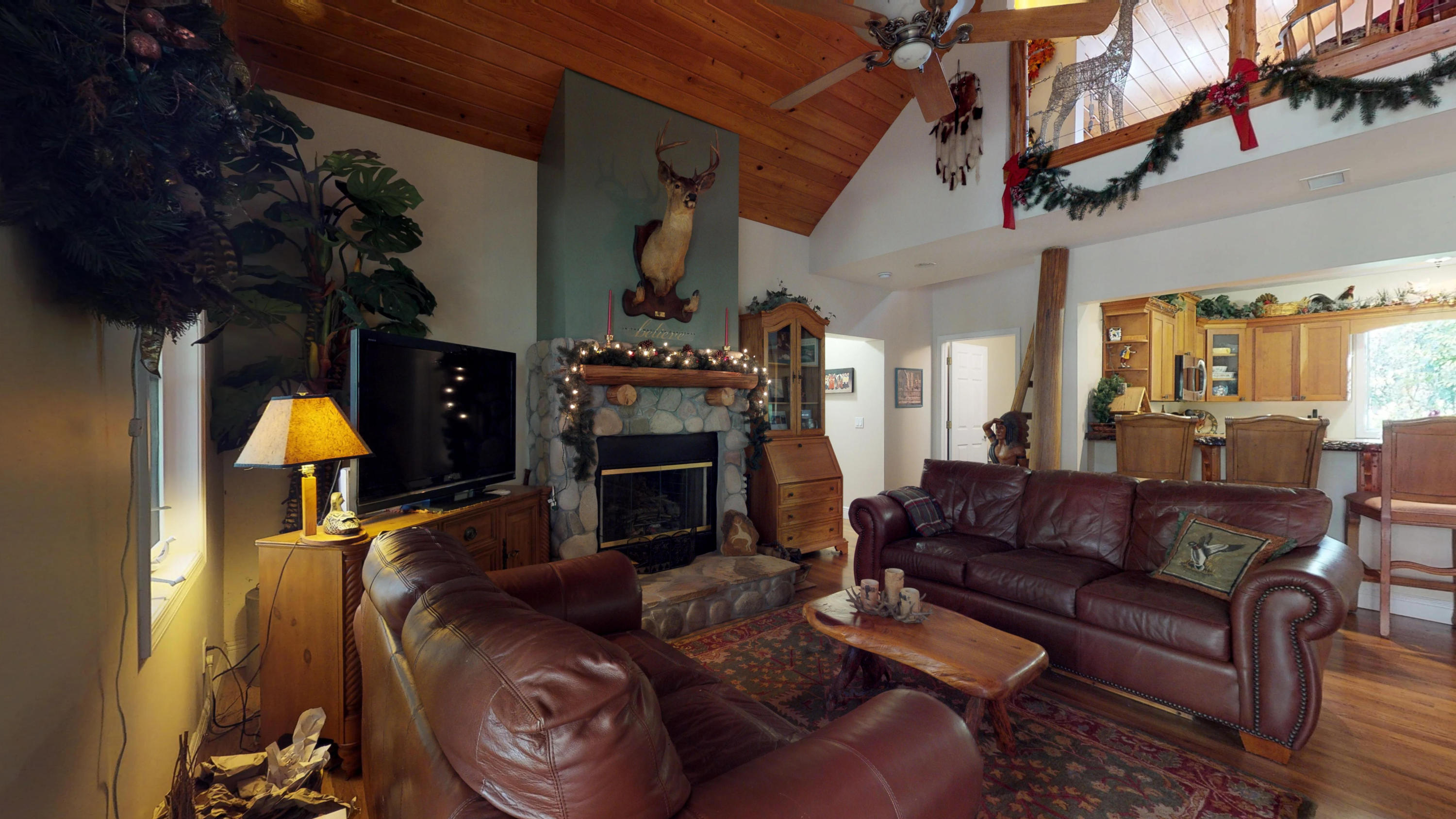 4502 Southwest Wild Turkey Road Okeechobee, FL 34974 - Photo 11 of 67 03_Livingroom (0)