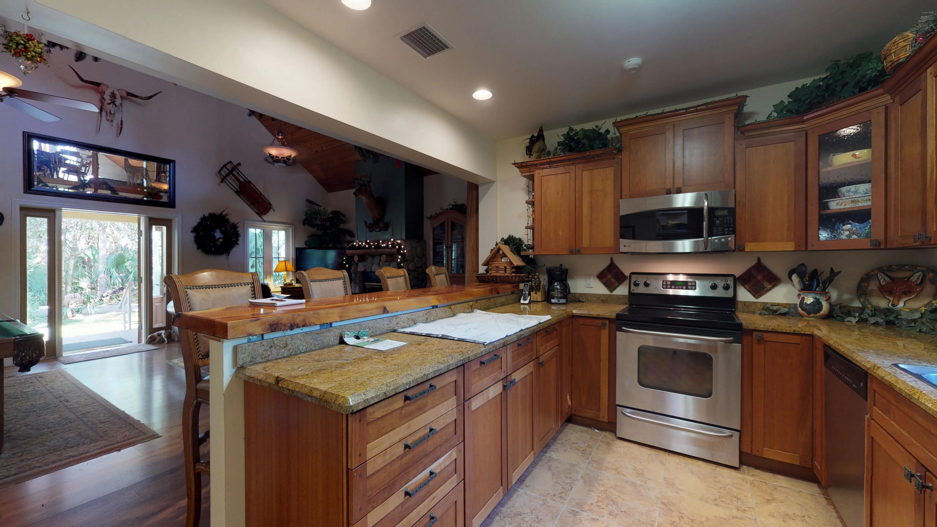 4502 Southwest Wild Turkey Road Okeechobee, FL 34974 - Photo 21 of 67 05_Kitchen (6)