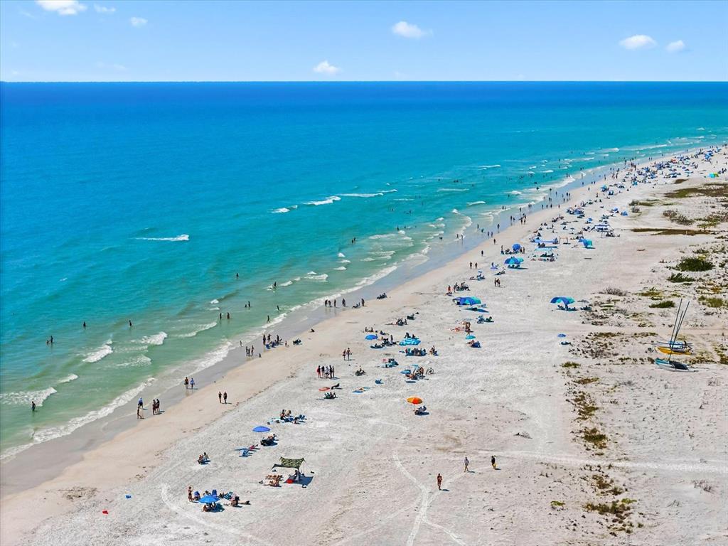 548 Beach Road, Unit 540A Sarasota, FL 34242 - Photo 48 of 77