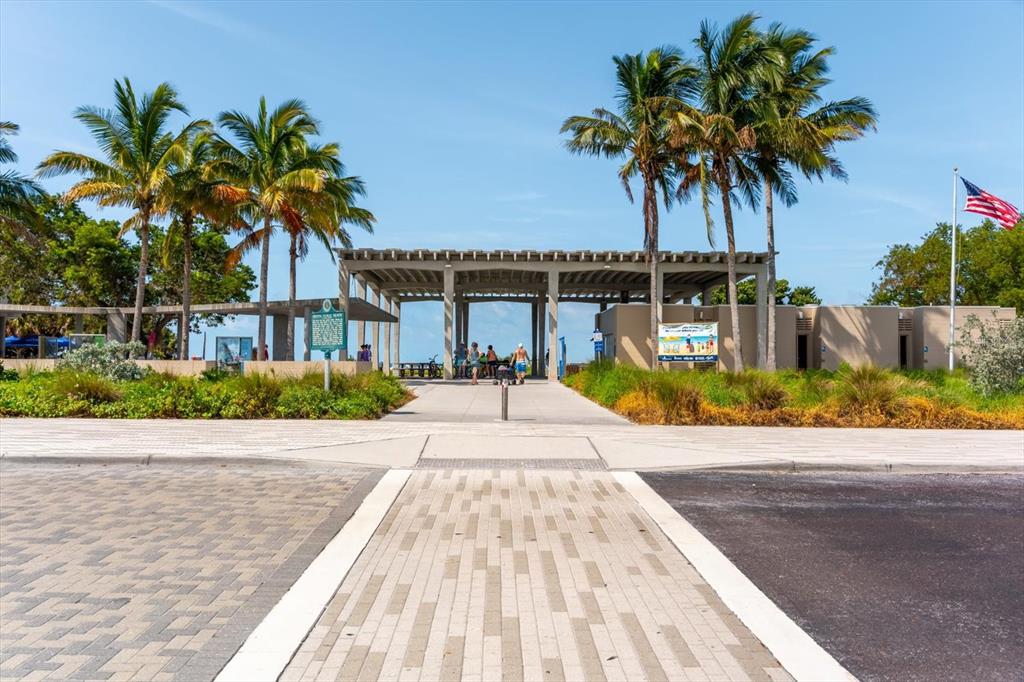 548 Beach Road, Unit 540A Sarasota, FL 34242 - Photo 53 of 77